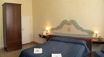 **  Hotel Ferretti Florencie Itálie